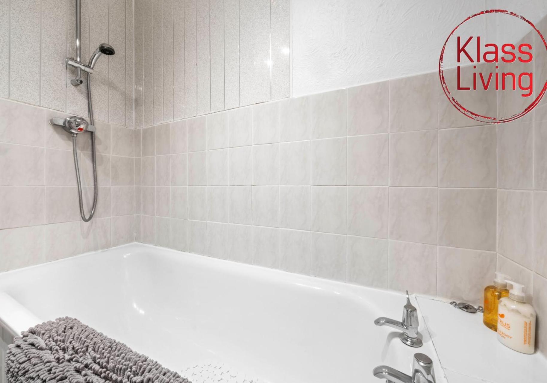 Elmbank Apartment By Klass Living Bellshill Kültér fotó