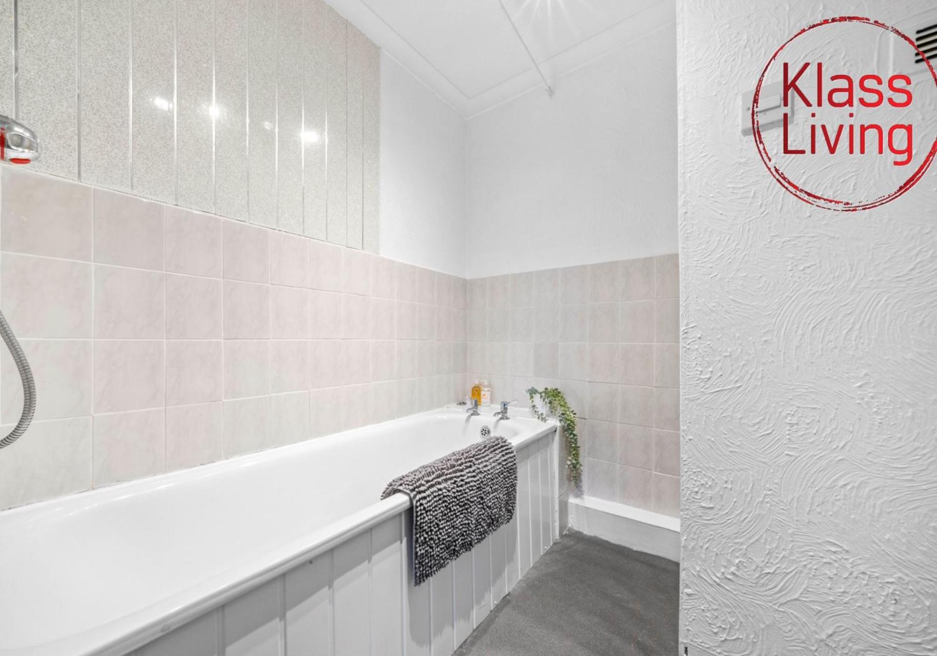 Elmbank Apartment By Klass Living Bellshill Kültér fotó